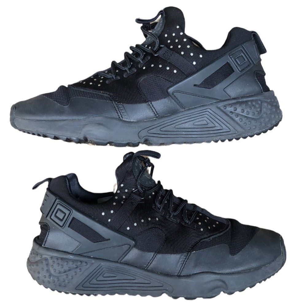 NIKE Air Huarache Utility Triple Black Size 10.5